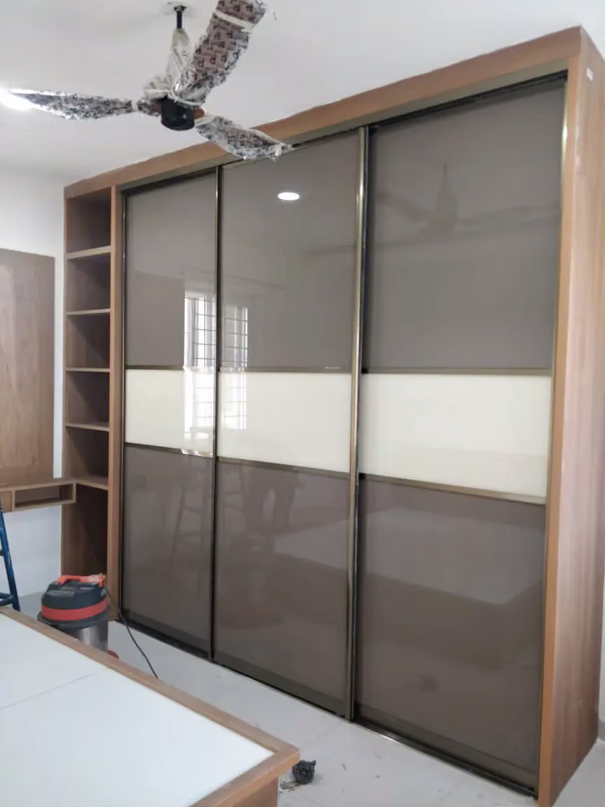 GlassWorld project 24